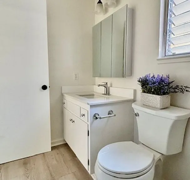 1730 Lacassie Ave — Photo 17
