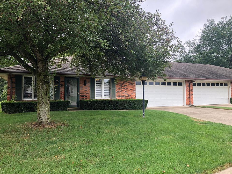 1st image of 1546 Brook Park Dr
