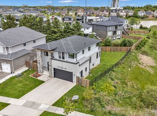 2433 Tokala Trl, London, ON N6G 0V6