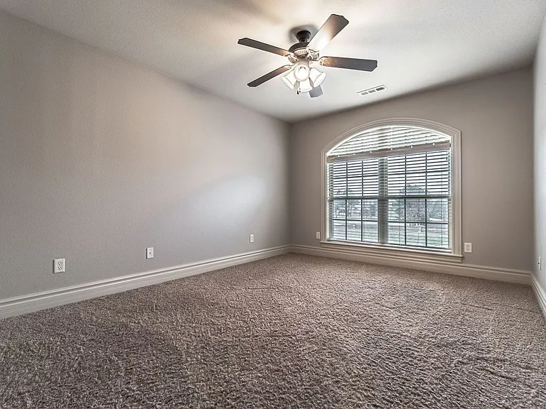 3704 W Legacy Ln — Photo 10