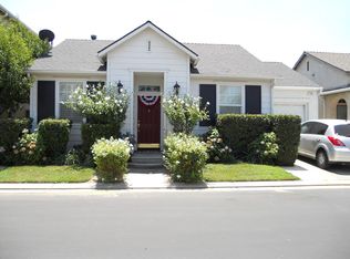 764 W Riviera Ln, Clovis, CA 93619