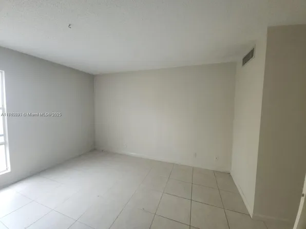 1500 N Congress Ave APT B53, West Palm Beach, FL 33401
