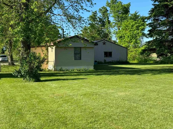 537 W State St, Kingman, IN 47952