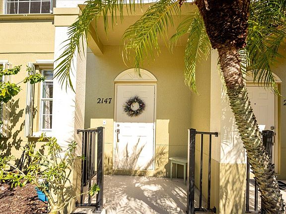 4th image of 2147 SE Eatonville Drive