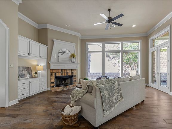 5th image of 3402 Chinquapin (pvt) Ct