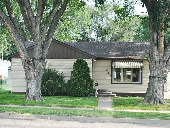 2nd image of 611 N 23rd St