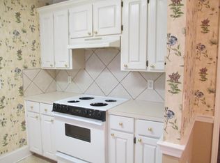 886 Windward Dr, Richland, MS 39218