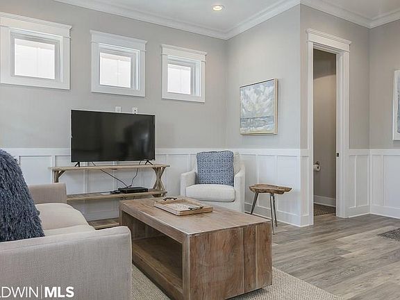 4th image of 1796 W Beach Blvd #B