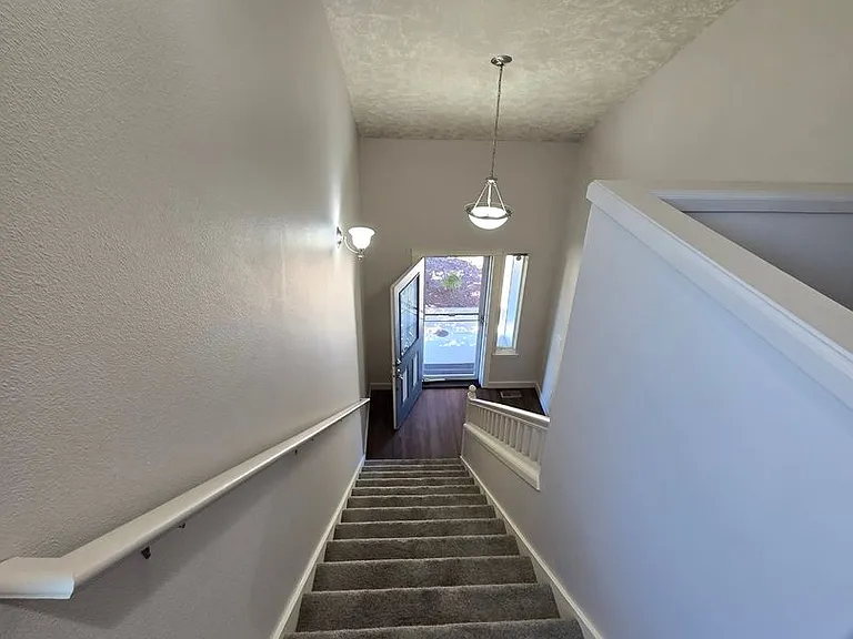 3807 Ryunkin St SE — Photo 3