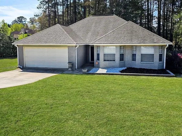 8425 Falling Rocks Way, Lithonia, GA 30058