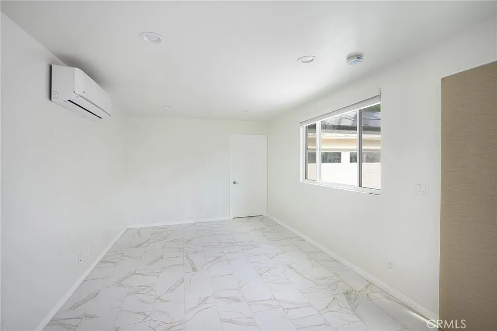 1 bed, 595 sqft, $2,150 — Photo 1