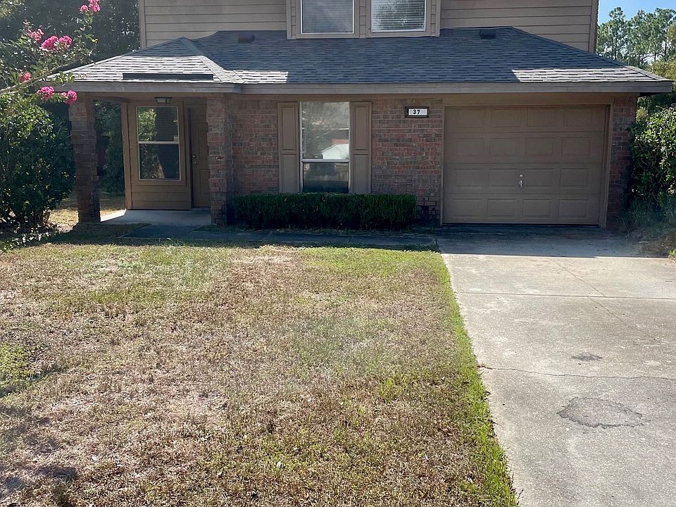 1st image of 37 Serenata Ct