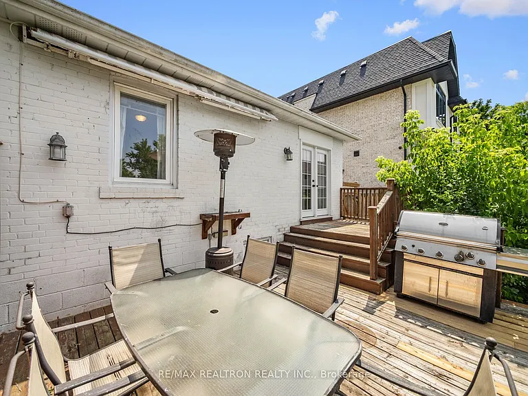 110 Gorman Park Rd — Photo 46