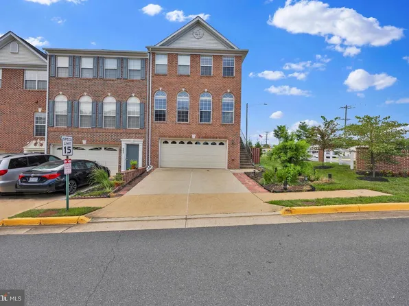 6350 Regal Oak Dr, Springfield, VA 22152