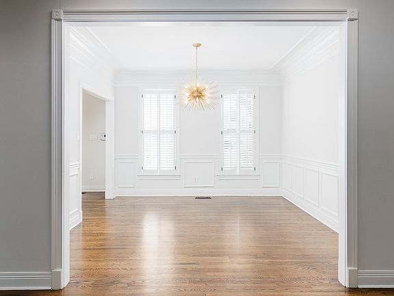 5th image of 7413 Huntland Dr