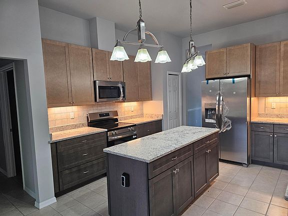 5th image of 11444 NW 18th Lane