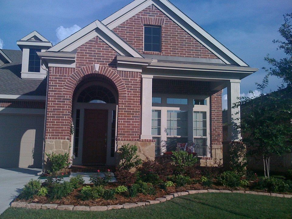 2nd image of 6954 Belteau Ln