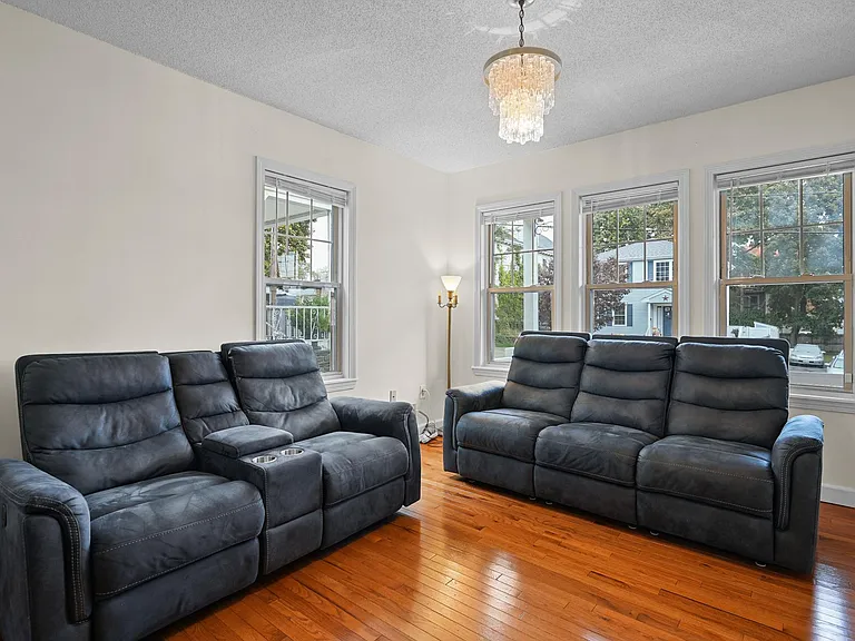 164 Hadley St #1 — Photo 15