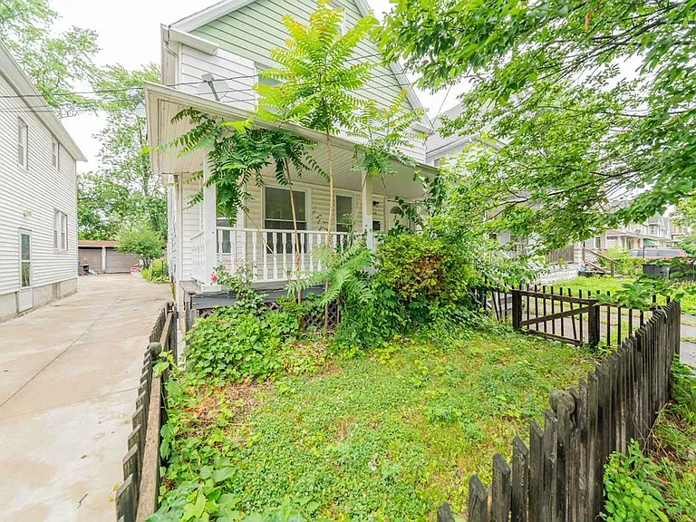 4310 Daisy Ave — Photo 104