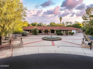 6828 E Calle Luciente, Tucson, AZ 85715