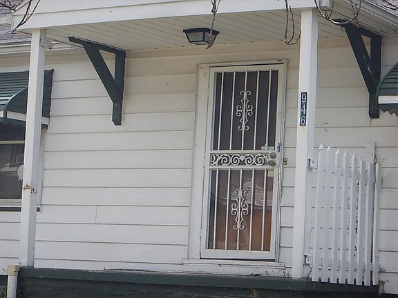 5th image of 946 Wyley Ave