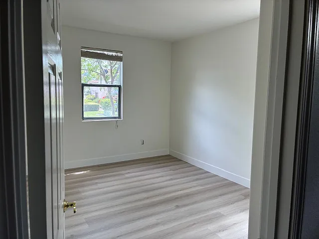 329 Brockton Pl — Photo 11