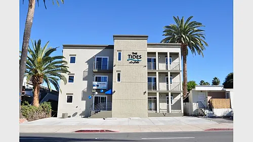 The Tides Apartments Photo 1