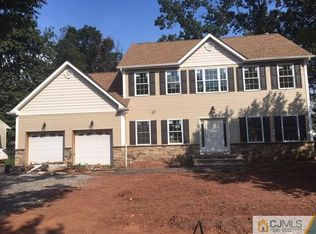 611 Plainfield Ave, Piscataway, NJ 08854