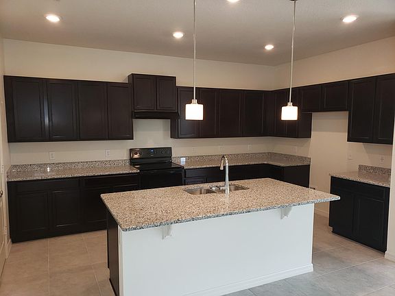 4th image of 14219 Seranoa Dr