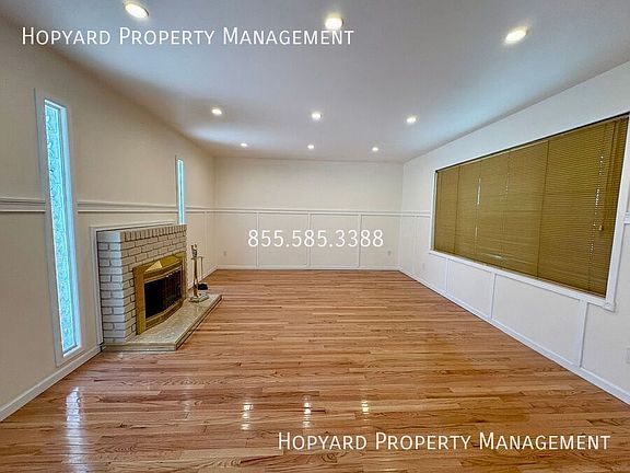 4th image of 2082 Muirwood Way