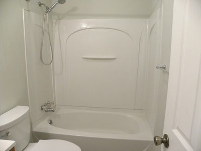 525 Fairbrook St APT 111, Northville, MI, 48167