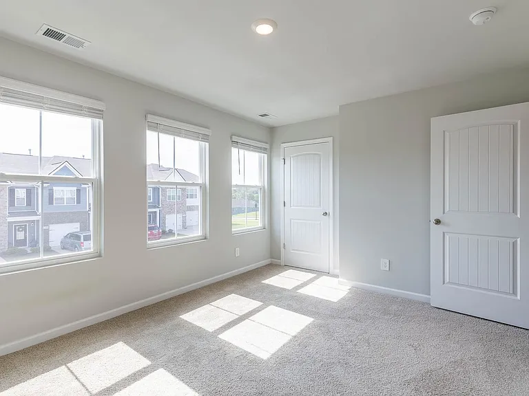 626 Longtail Ln — Photo 21