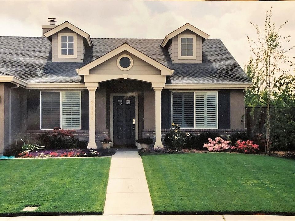 2nd image of 2114 Woodbine Ave