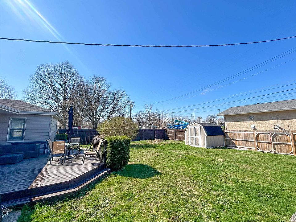 2nd image of 129 Hilltop Dr