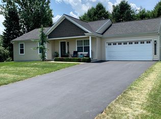 130 Edgemont Rd, Columbia, PA 17512