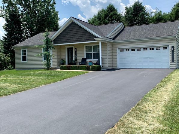 130 Edgemont Rd