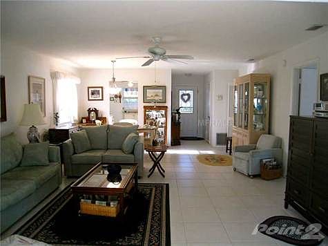 4th image of 211 Fair Winds Dr #211