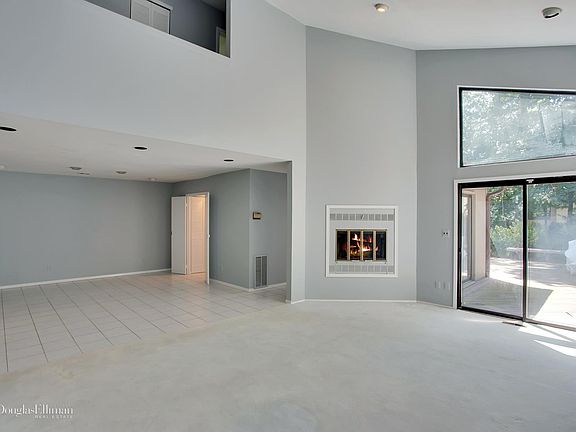 2nd image of 231 Hamlet Dr
