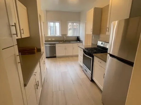 4306 8th Ave, Los Angeles, CA 90008