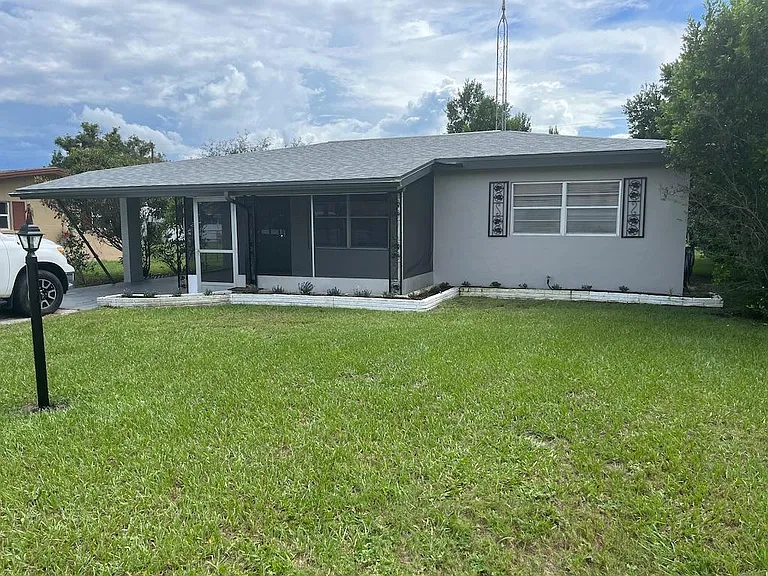 218 Whatley Blvd — Photo 1