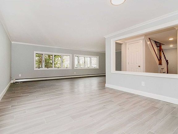 2nd image of 76 Corbin Ave