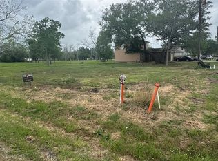 2517 29th St, Dickinson, TX 77539