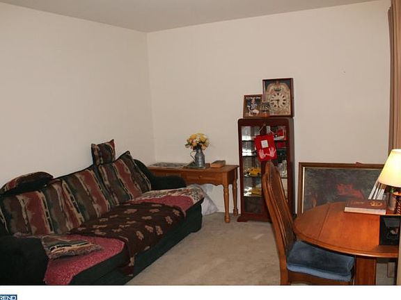 2nd image of 223 Coldiron Dr