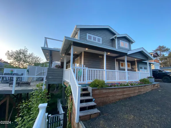 265 Westwind St, Lincoln City, OR 97367