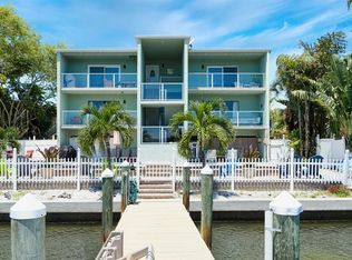 125 110th Ave APT 1, Treasure Island, FL 33706