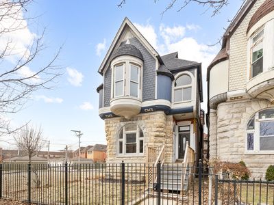 4162 S Lake Park Ave, Chicago, IL, 60653