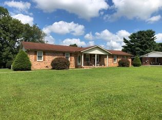 739 Spring Valley Rd, McMinnville, TN 37110