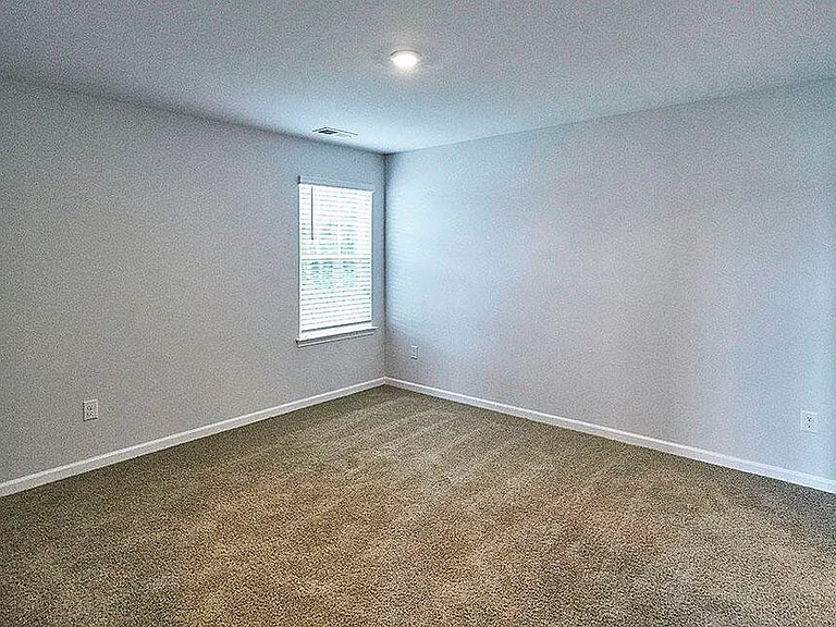 1025 Josh Ct — Photo 17