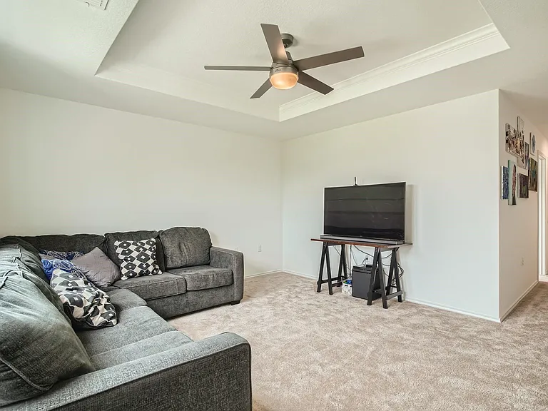 5301 Hallowell Ct — Photo 24