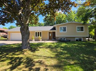 1000 Marjorie St, Hammond, WI 54015